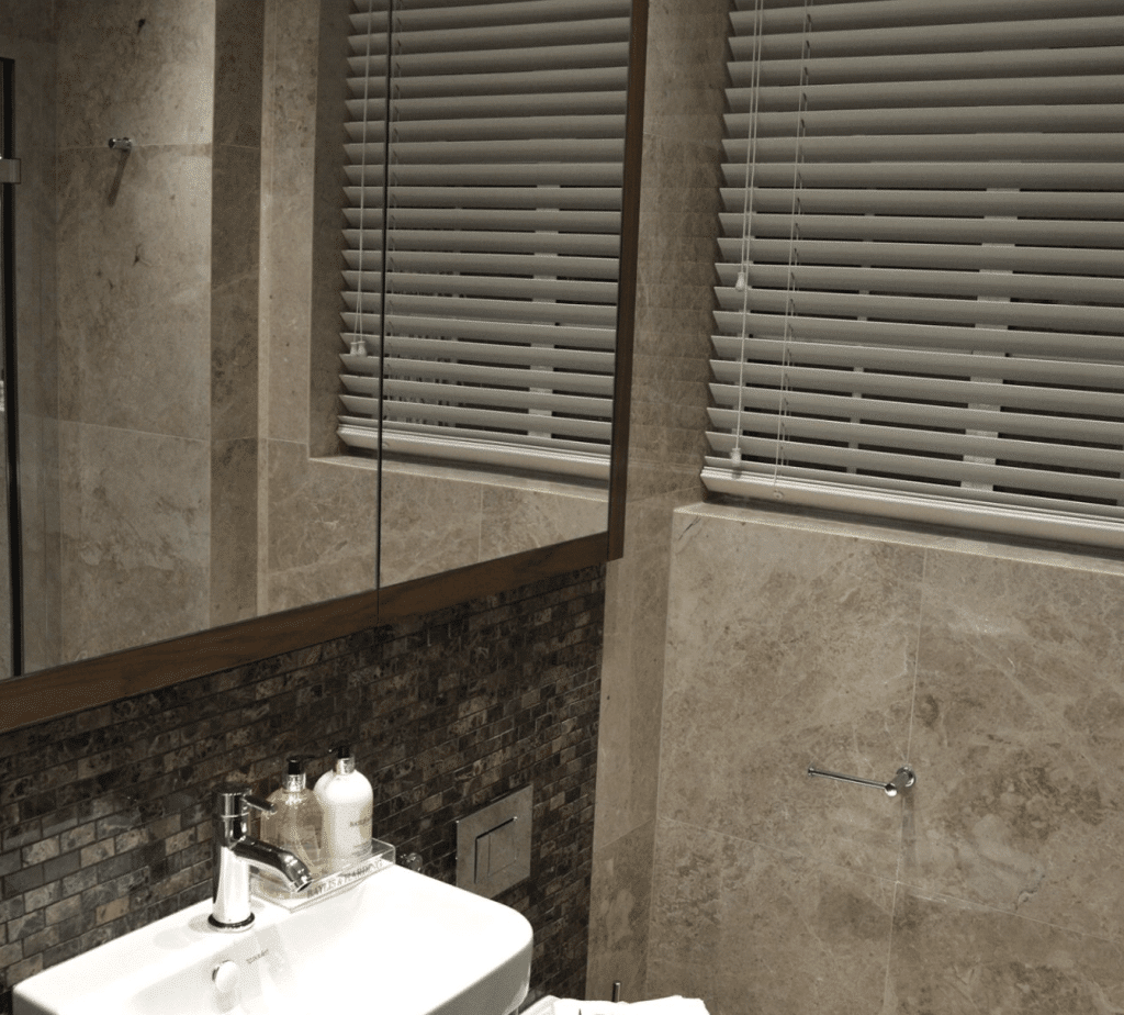 berkeleycourtmarblebathroomarchitecturelondon